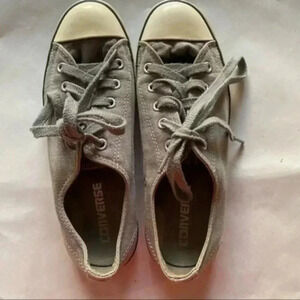 Converse, all star seasonal ox Charcoal sneakers 
Size 5 men’s size 7 wom…